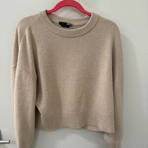 Alice and Olivia cre neck sweater
